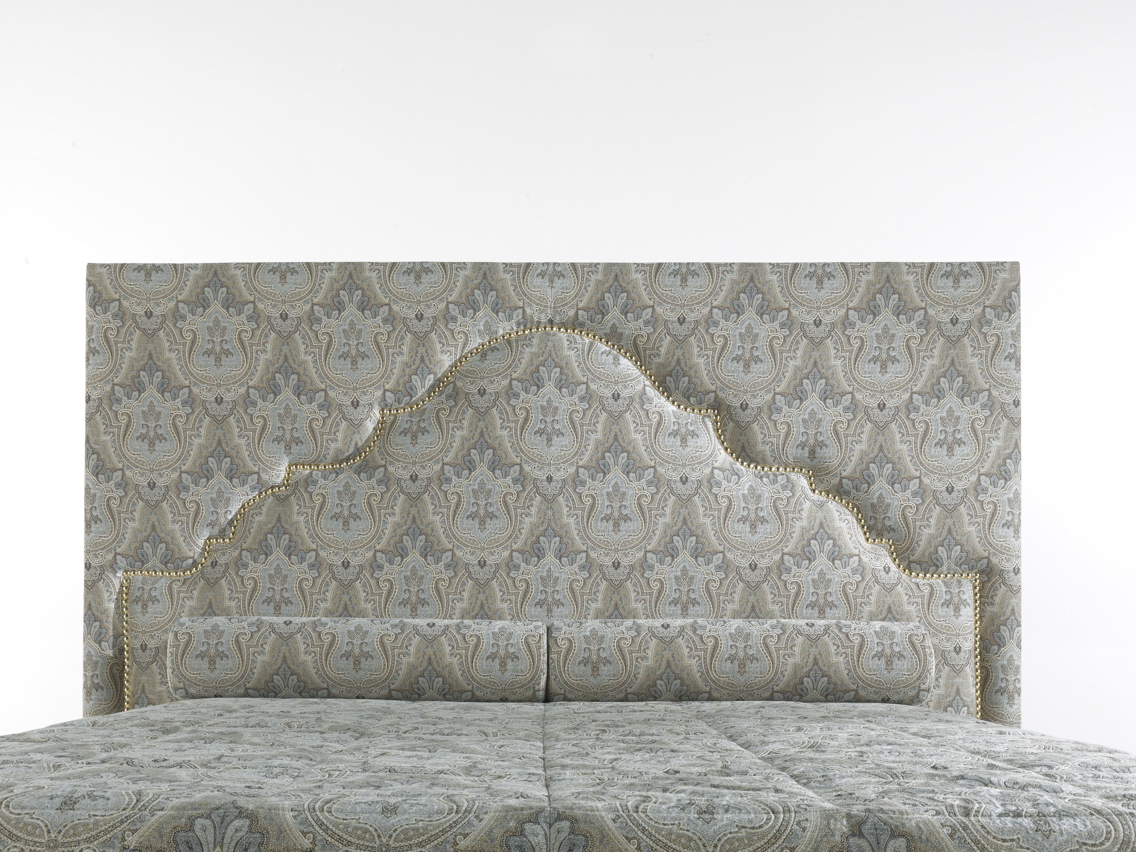 Двуспальная кровать из ткани с высоким изголовьем ETRO Home Interiors BOMBAY ARCH-00073802 - Вид №3