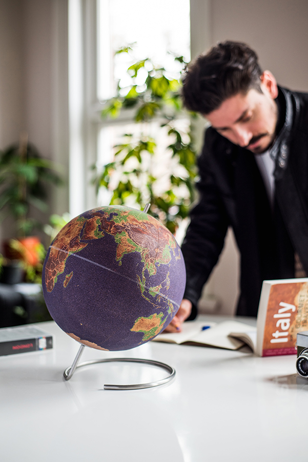 SK CORKGLOBE3 Глобус цветной colour большой Suck UK  - Вид №21