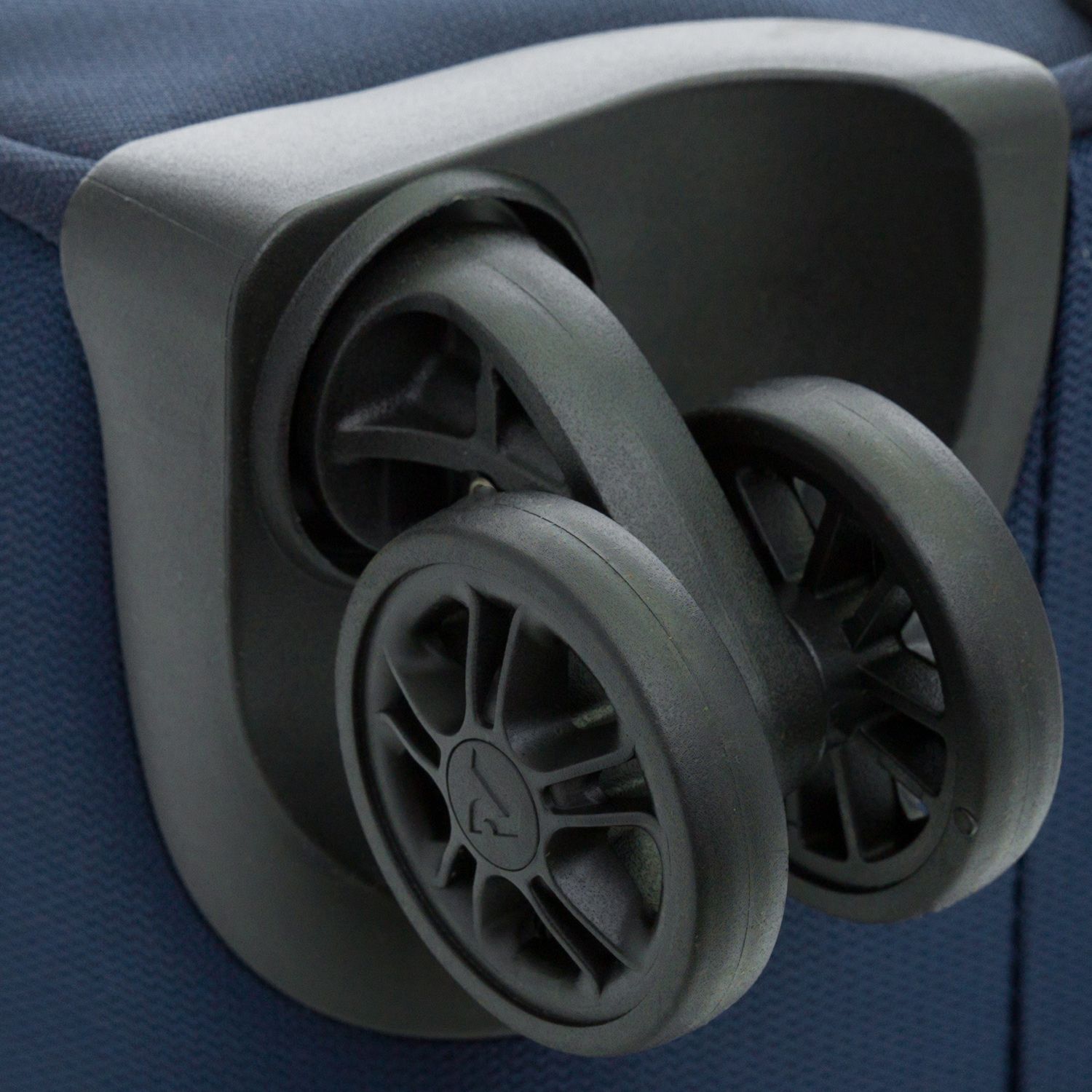 5273-23 Чемодан 5273 Cabin Trolley Expandable 55 Roncato Sidetrack  - Вид №5