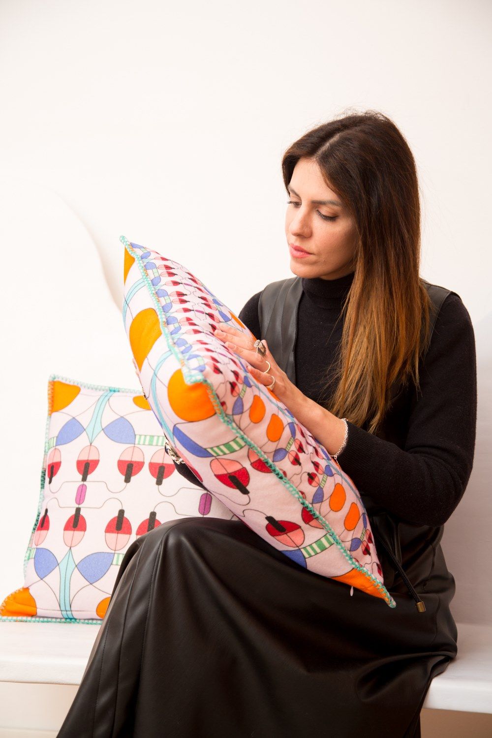 Подушка из шерсти мериноса с геометрическим рисунком Lanerossi Колокольчик ARCH-00011362 - Вид №10