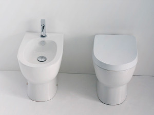 Керамическая напольная сантехника