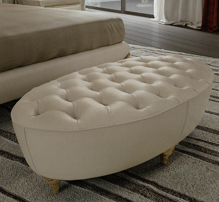 Банкетка  REDECO 2136/P Trilogy