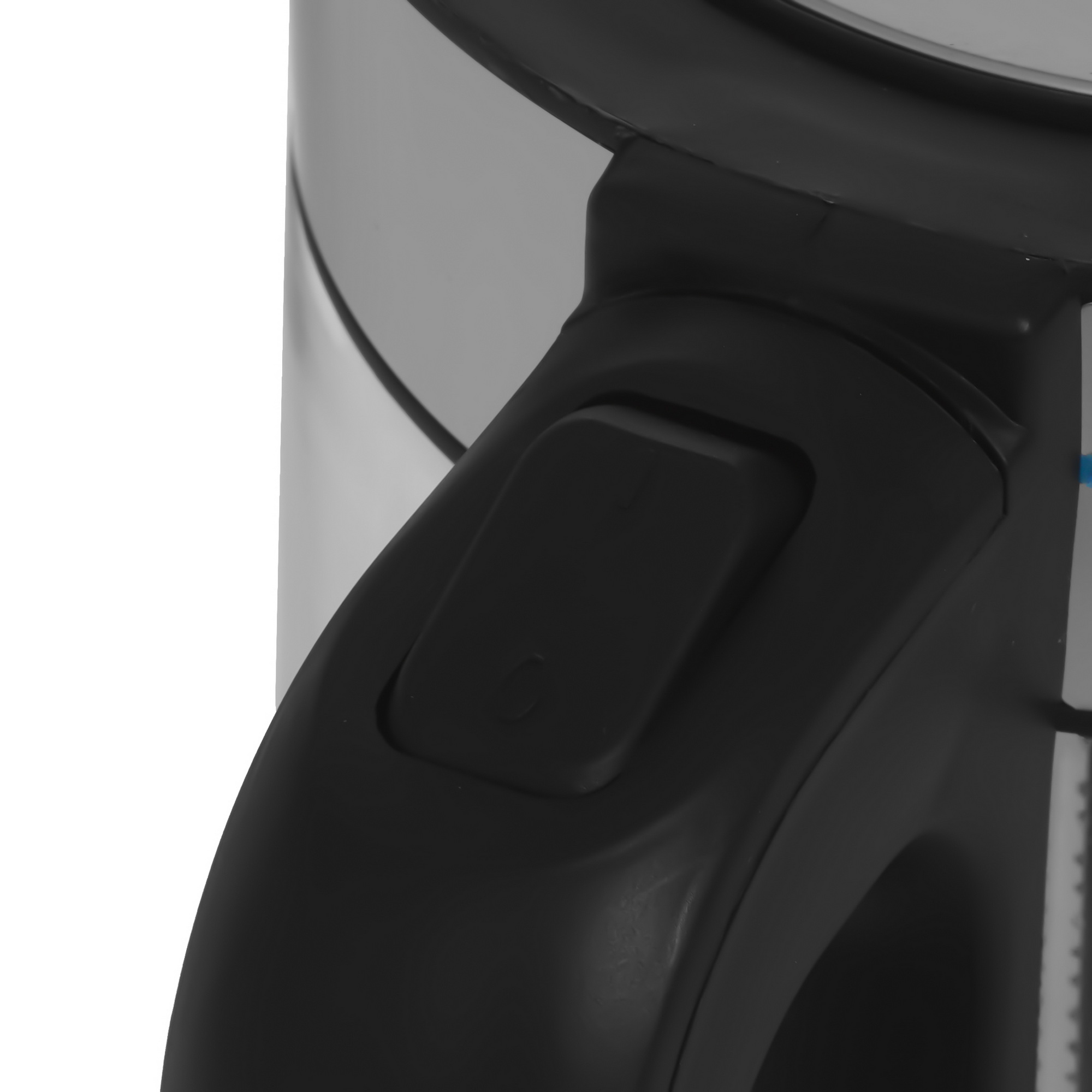 9216776 Электрочайник VLK Siena-6565 серебристый STDN-0108063 - Вид №3