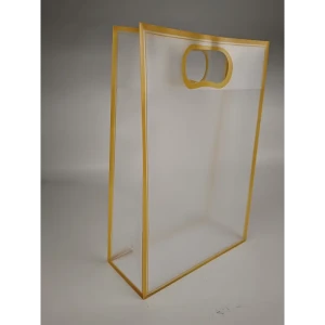 Подарочный пакет Арт и дизайн 24x35x10 см цвет в ассортименте