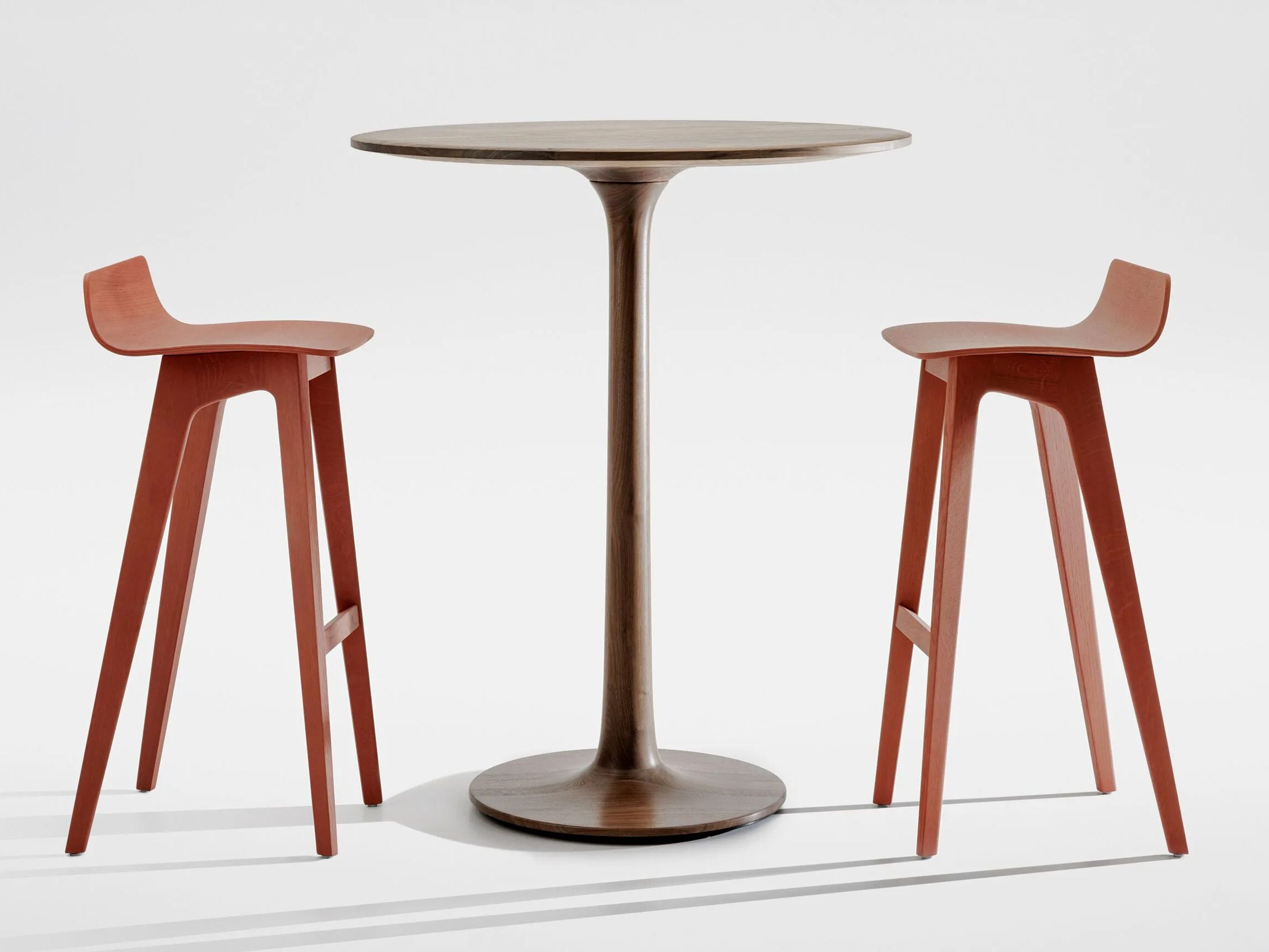 Высокий круглый деревянный стол ZEITRAUM Turntable ARCH-00149920