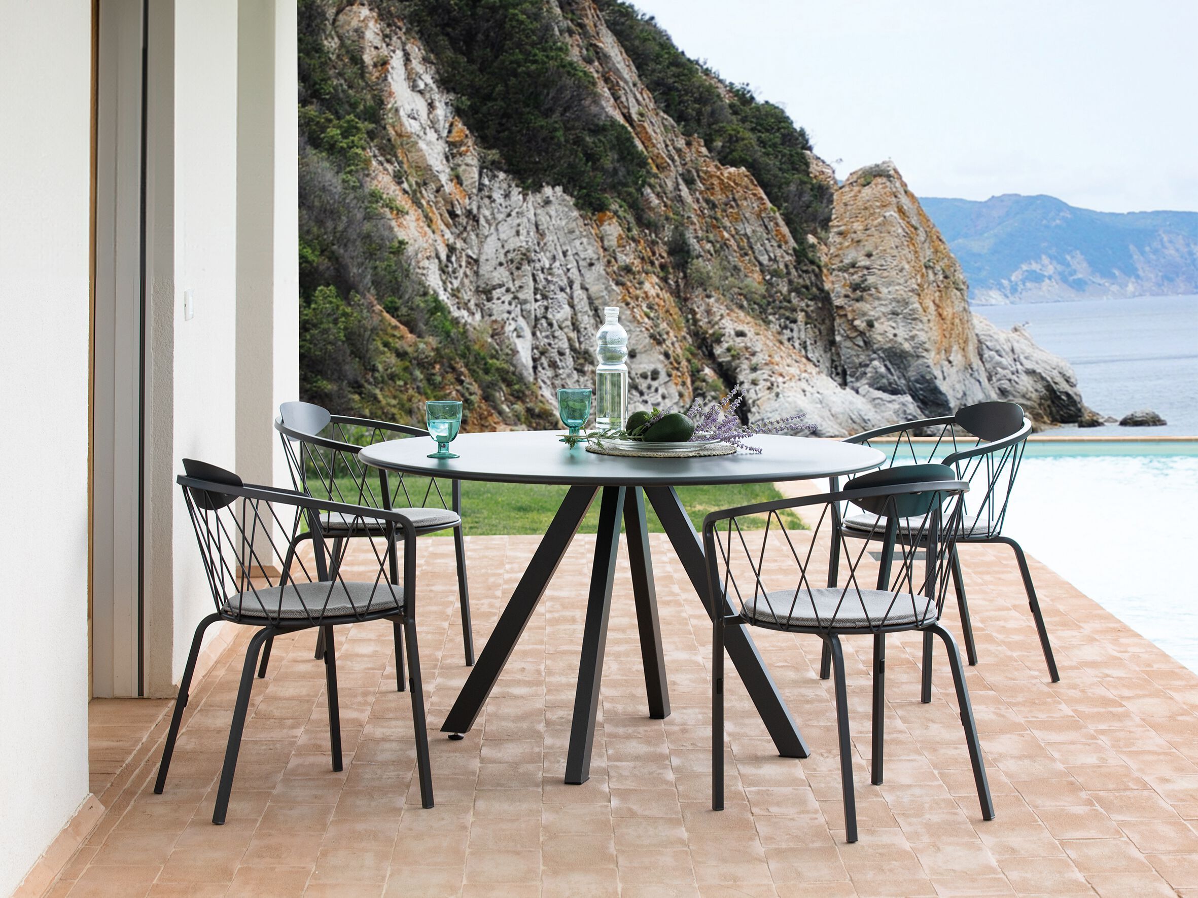 Круглый металлический садовый стол Vermobil Daisy ARCH-00053506 - Вид №1