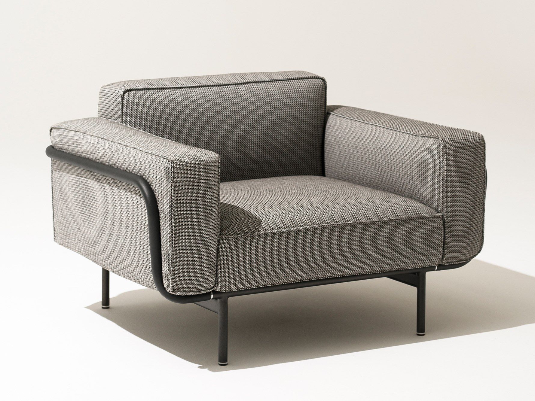 Тканевое садовое кресло с подлокотниками RODA Extendo ARCH-00132096