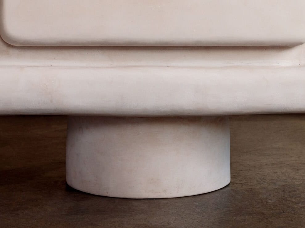 Шкаф из смолы с распашными дверями Kelly Wearstler Colina ARCH-00101387 - Вид №5