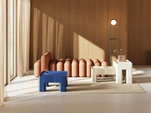 Деревянный квадратный низкий журнальный столик