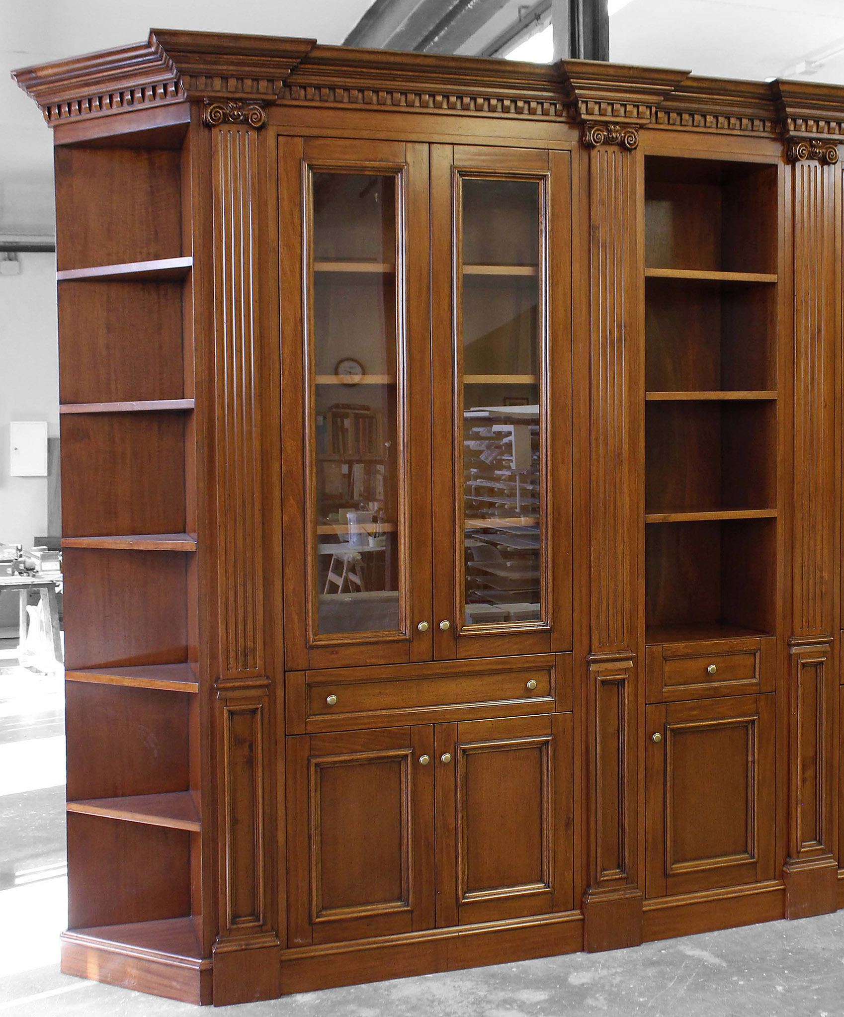 Tifernoit Книжный шкаф в стиле Уайтхолл Realizzazioni sun-id-2098438 - Вид №1