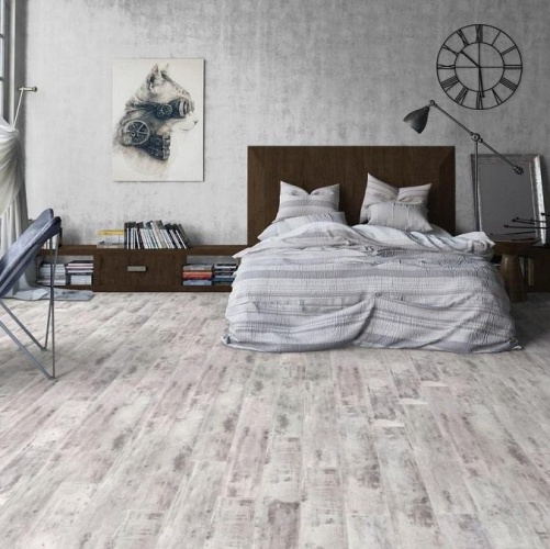 Виниловый ламинат Tarkett New Age Misty Дуб с брашью (Текстурированная) 914,4х152,4/101,6 мм 1000901205 - Вид №6