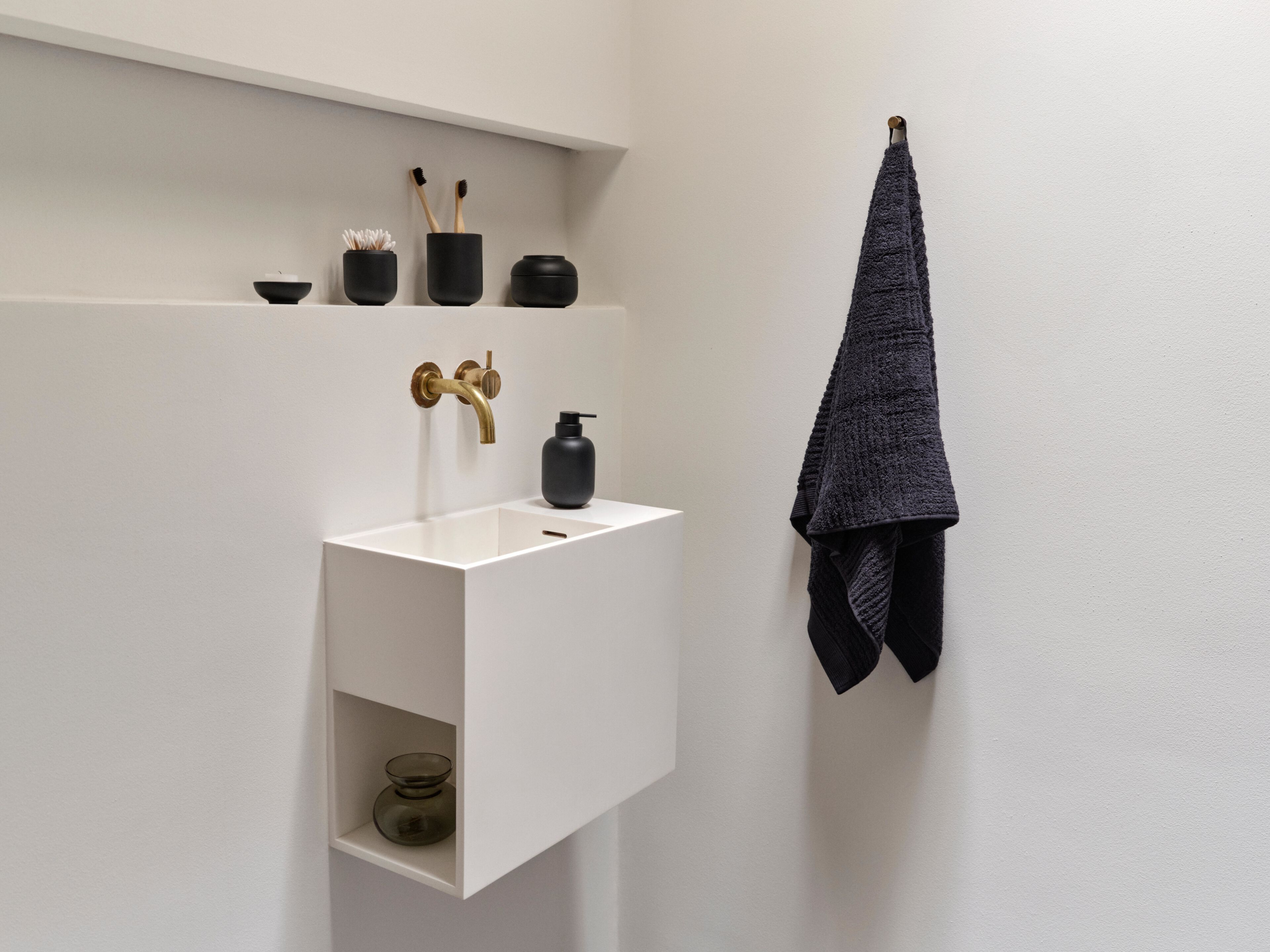 Диспенсер для мыла из керамогранита ZONE DENMARK Sensu ARCH-00095519 - Вид №8