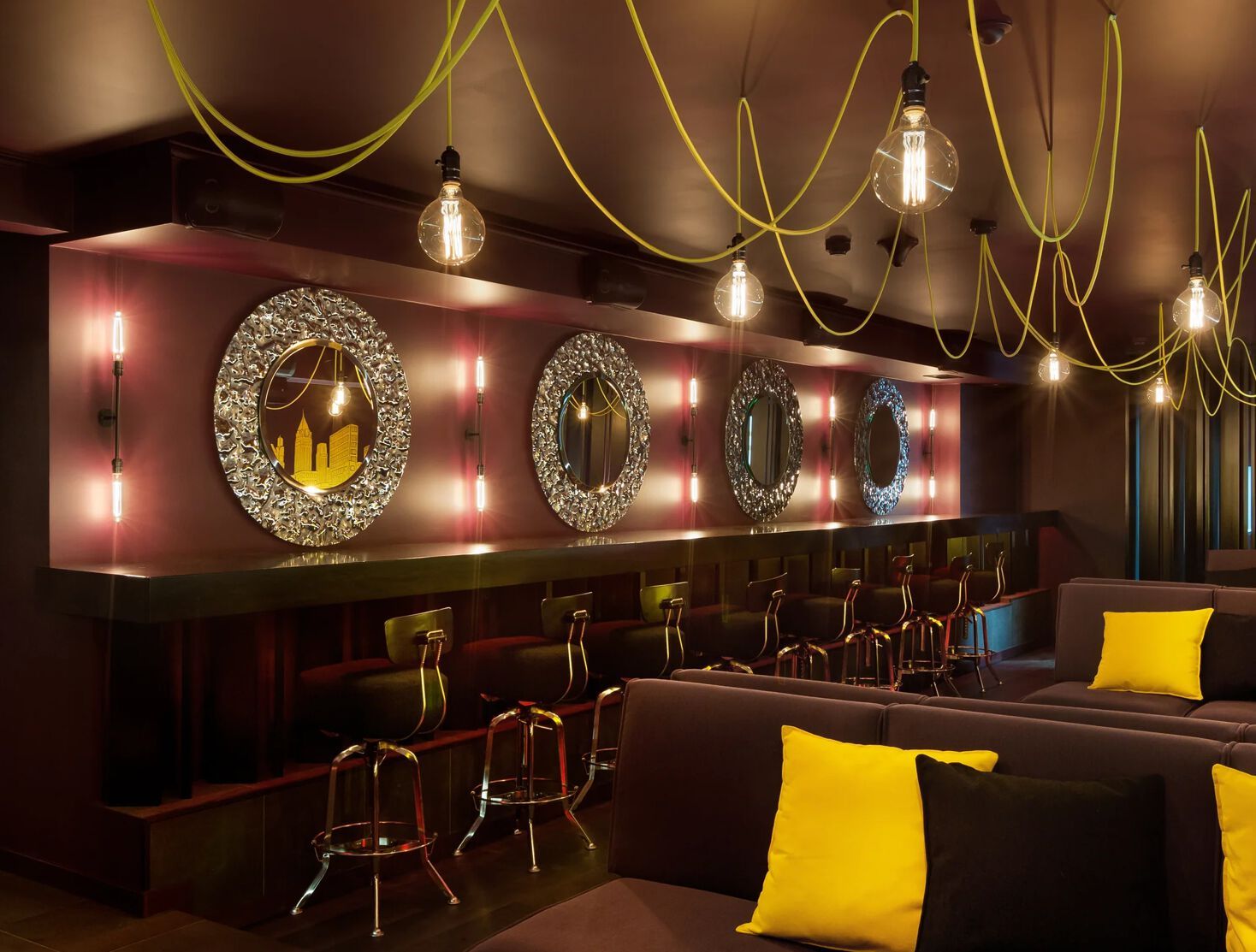 Круглое настенное зеркало с рамкой PlusObject CIRCLE ARCH-00129786 - Вид №6