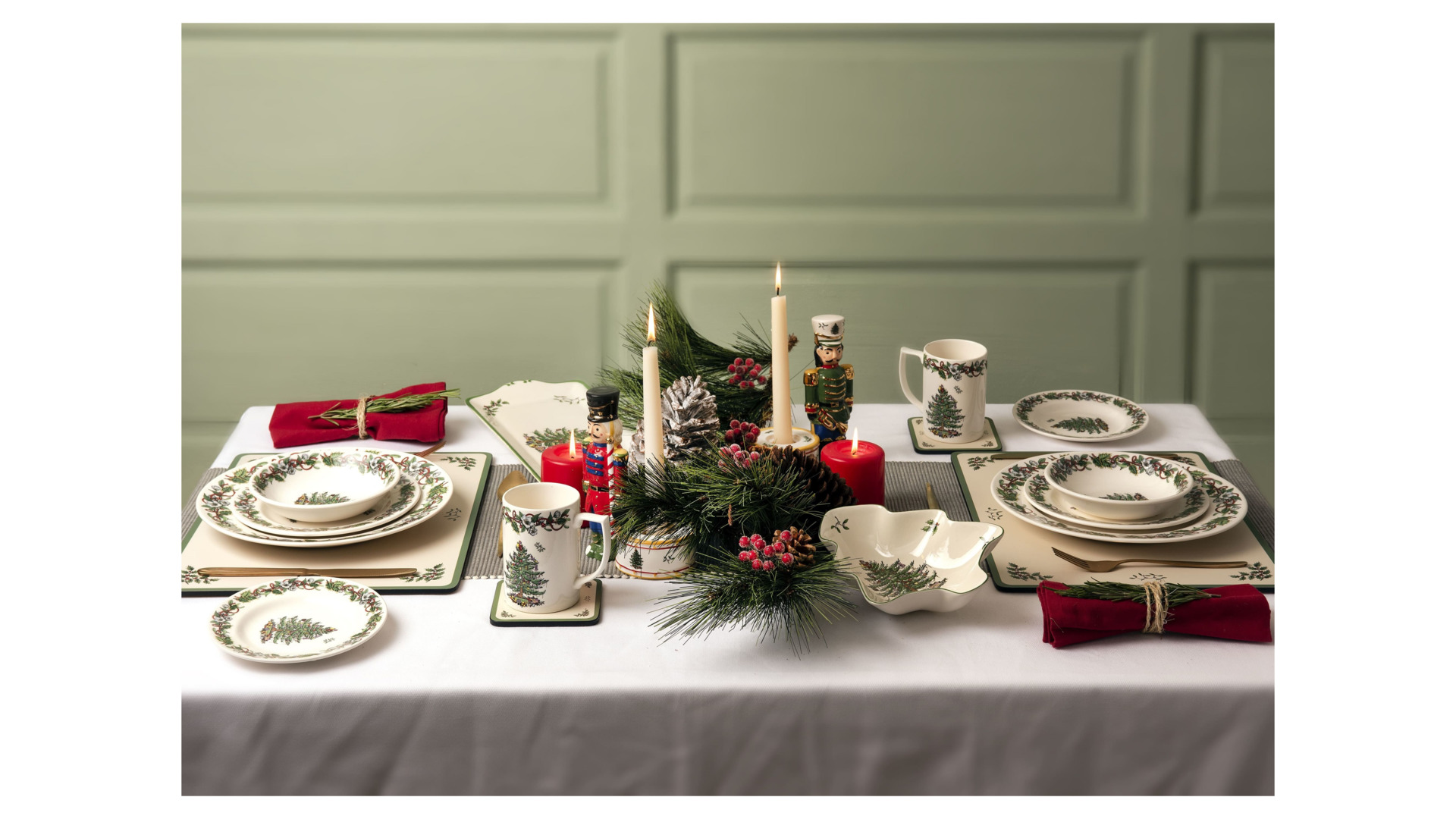 10667112 Spode Сервиз столовый Spode "Рождественская ель. Эксклюзив" на 4 персоны 16 предметов Фаянс  - Вид №5