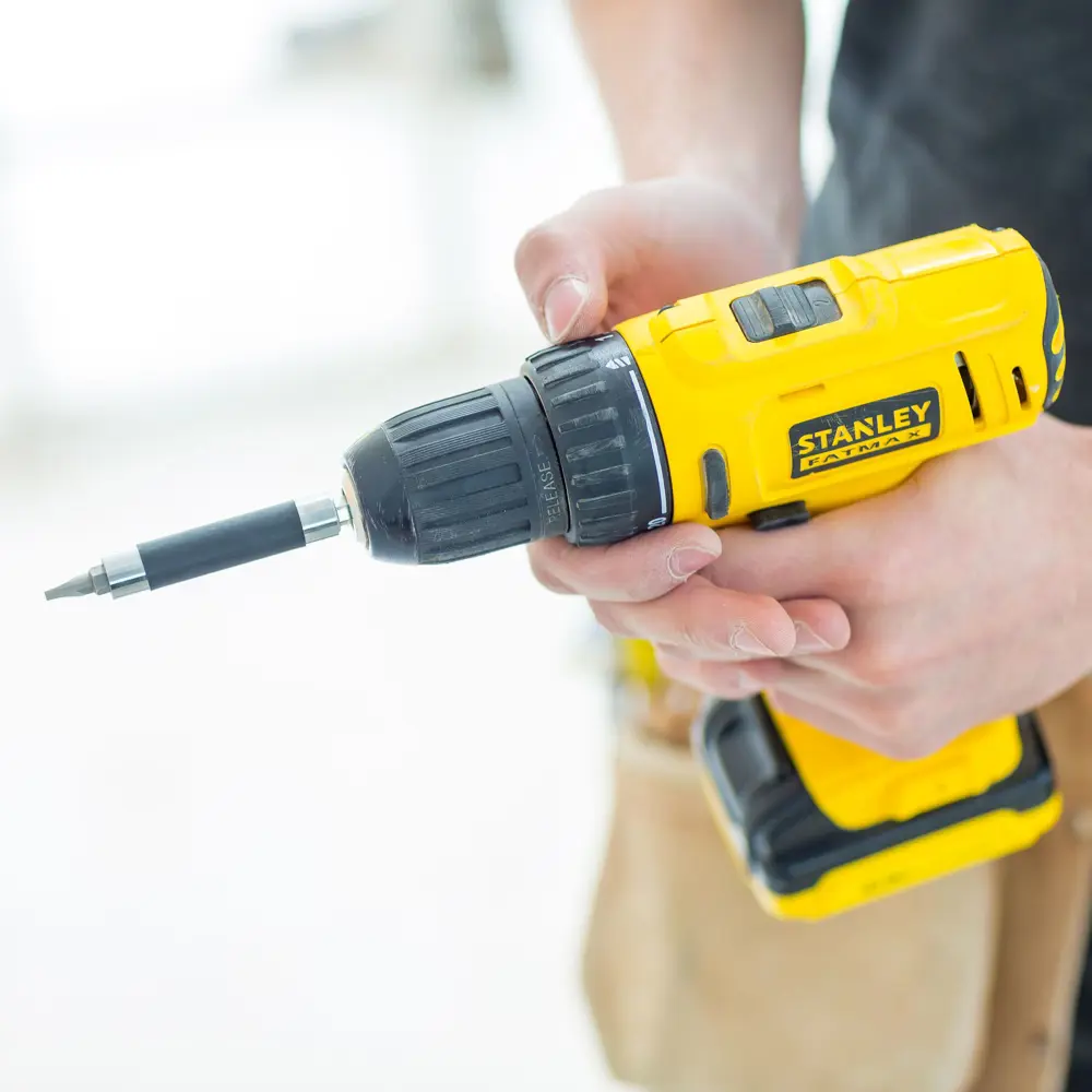 Дрель-шуруповерт аккумуляторная Stanley Fatmax FMC011S2, 10.8 В Li-ion 2X1.5 Ач STLM-2212316 - Вид №3