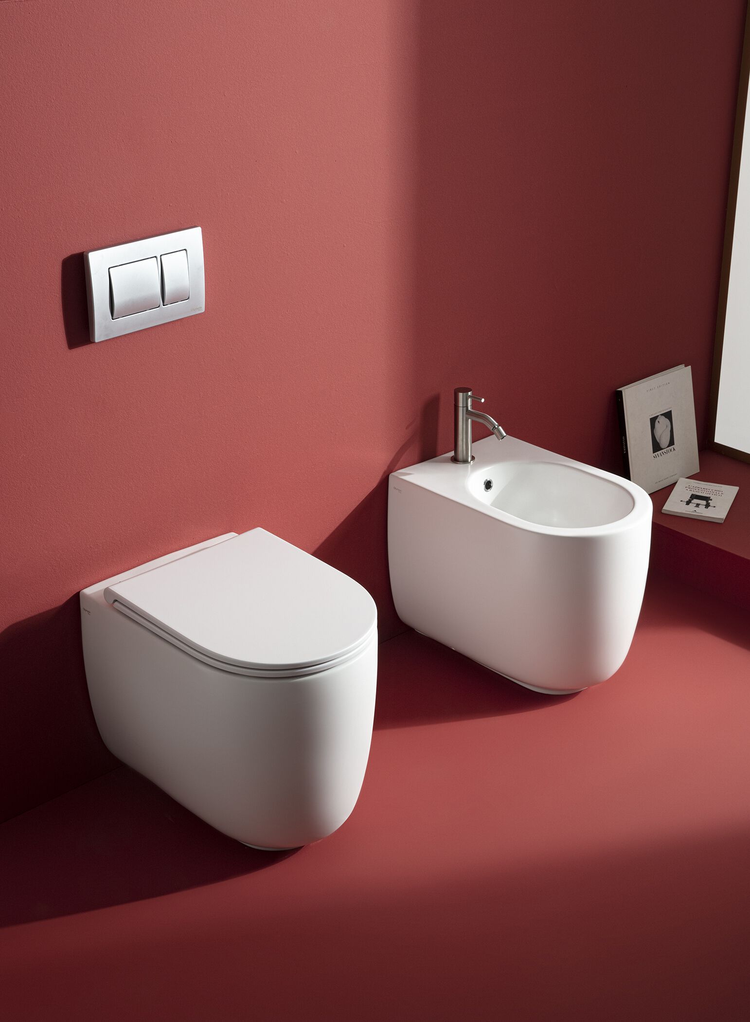 Туалет в оконном шкафу без бриды на полу Olympia Ceramica Milady ARCH-00059898 - Вид №2