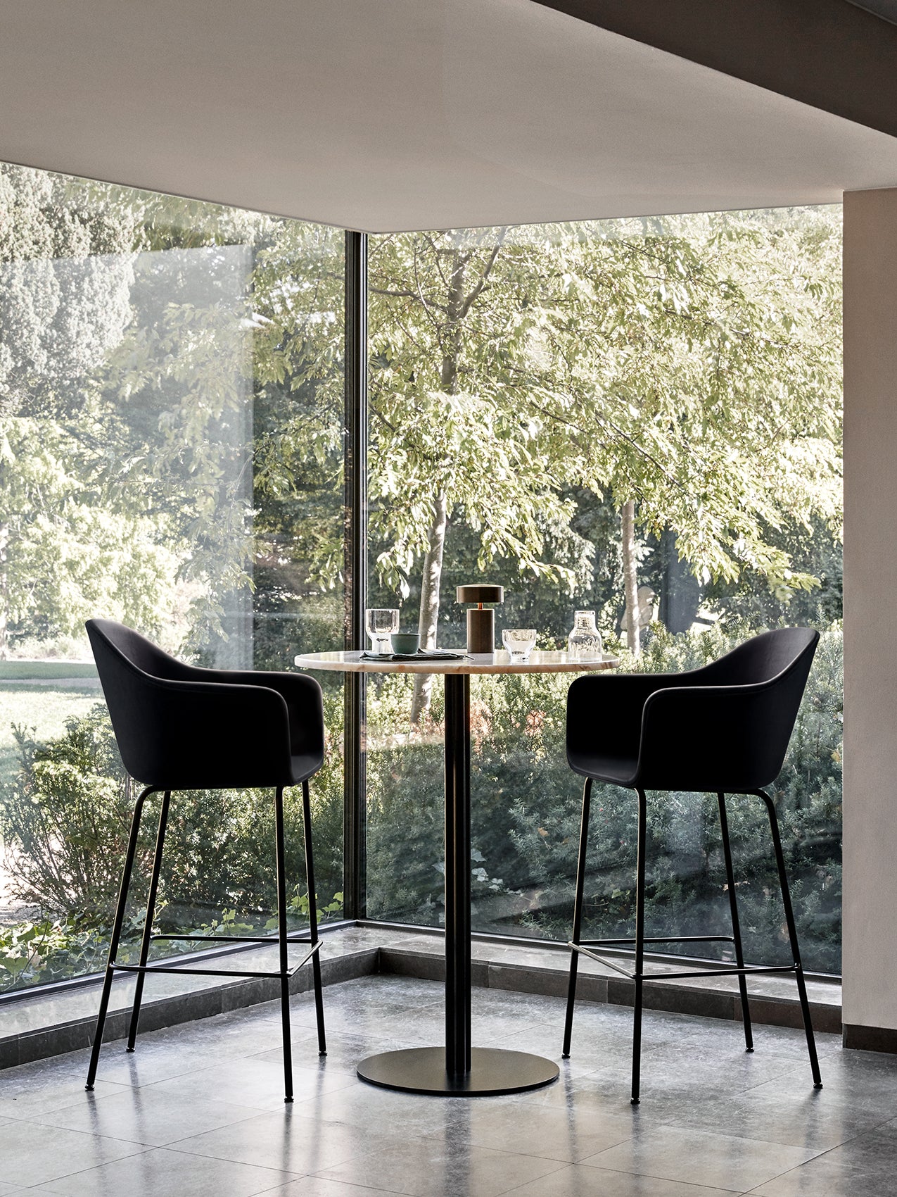 9352002-01FY09ZZ Harbour Arm Chair, Мягкое LuceLight  - Вид №19