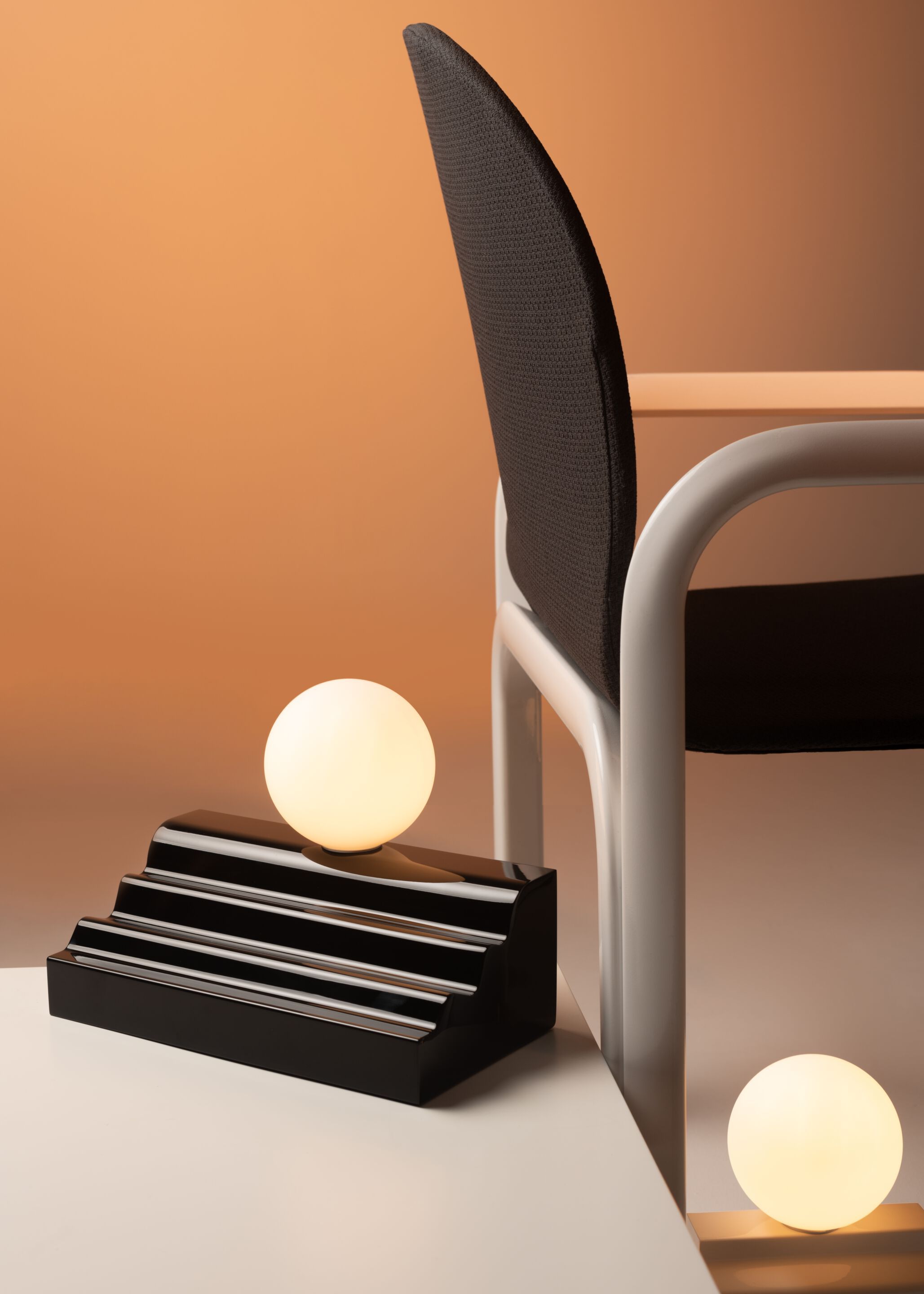 Светодиодная настольная лампа CVL Luminaires Les Dé-moulures ARCH-00064791 - Вид №4
