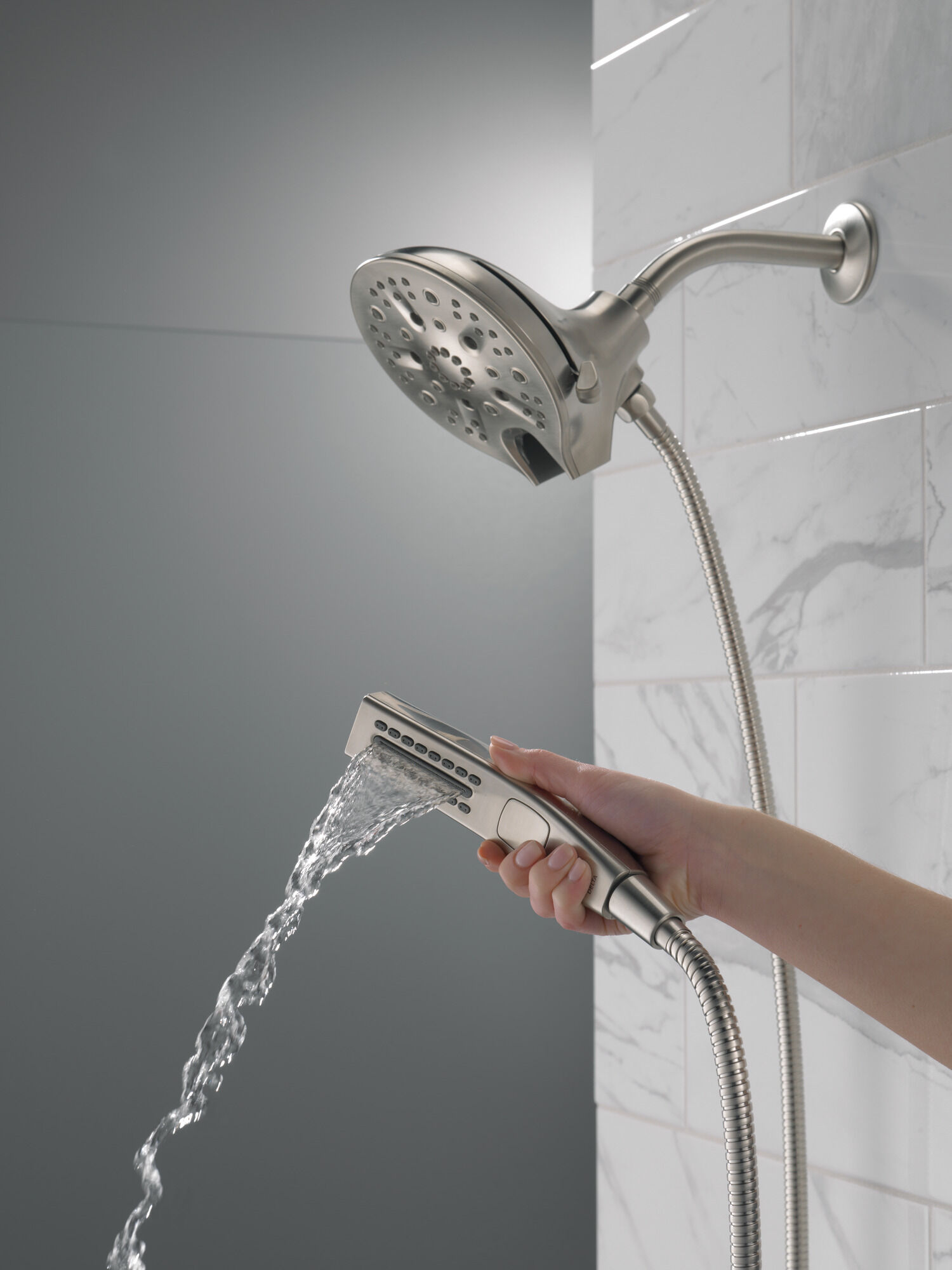 In2ition® H2Okinetic® Душ два в одном с 5 настройками Delta Faucet 58620-SS-PK - Вид №9