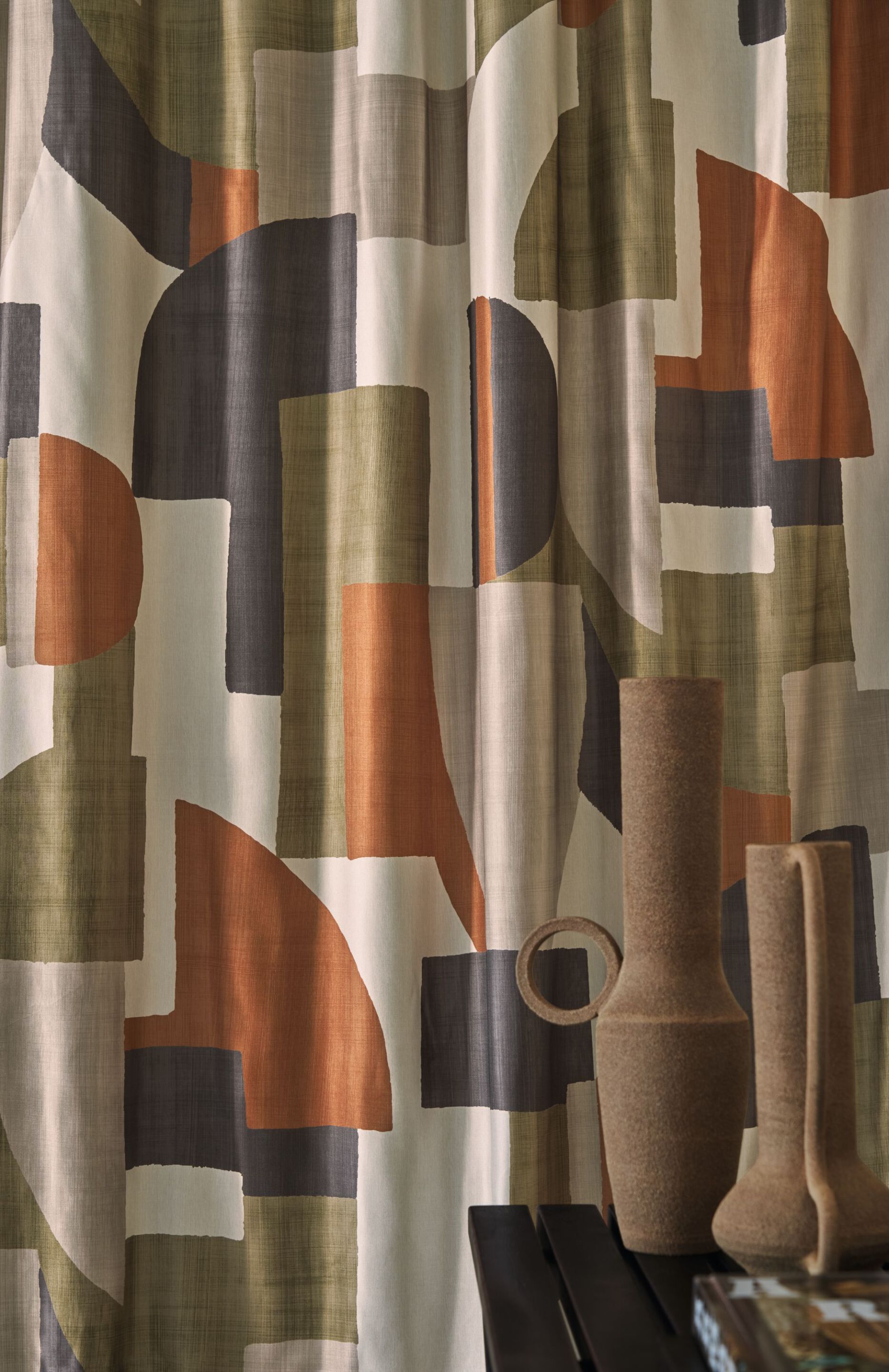 Ткань для штор с графическим рисунком Casamance Avant première ARCH-00119181 - Вид №2