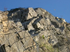 GEOBRUGG Защитная сетка для укрепления склонов