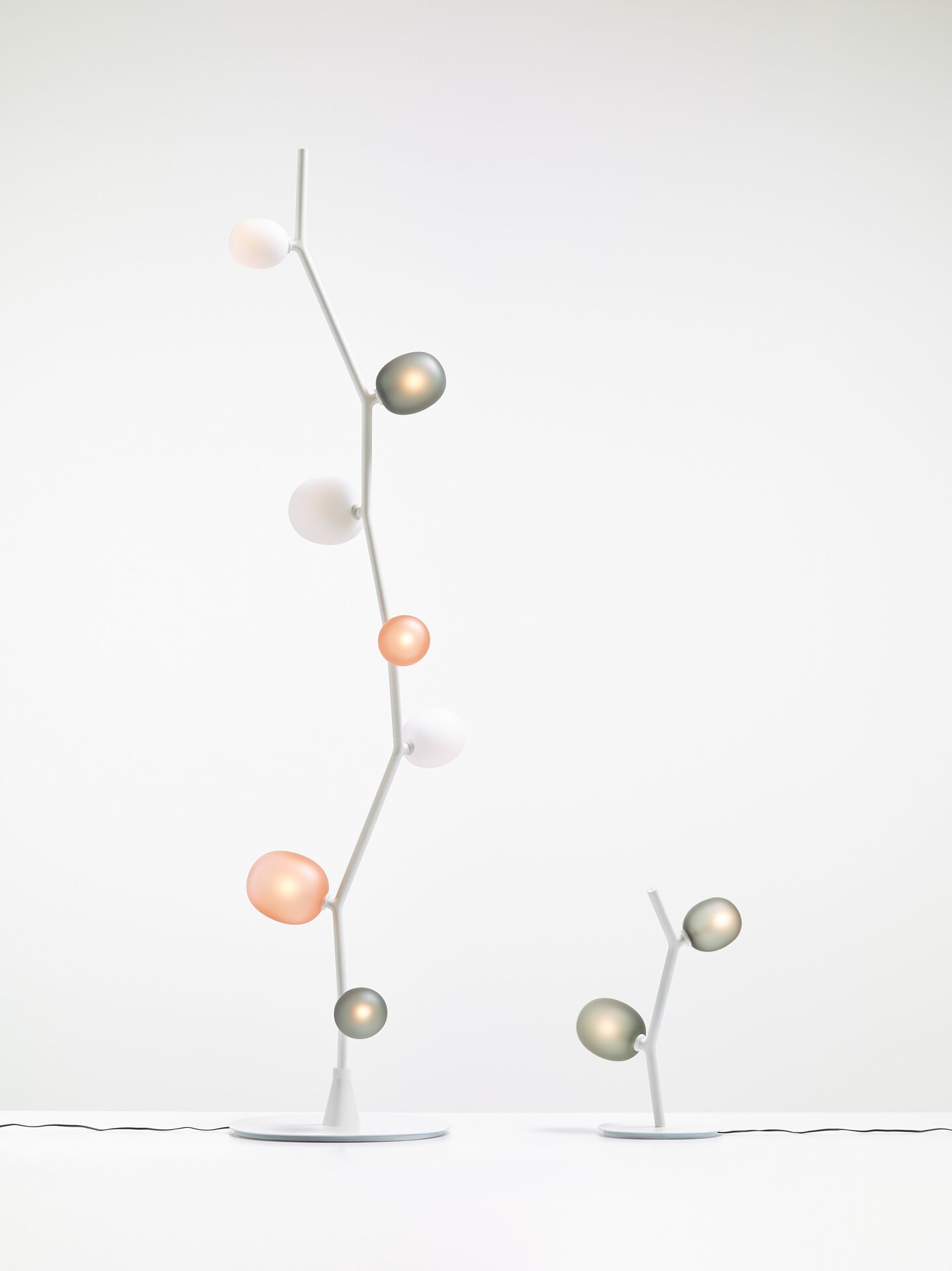 Настольная лампа из дутого стекла и металла BROKIS Ivy ARCH-00093093 - Вид №4