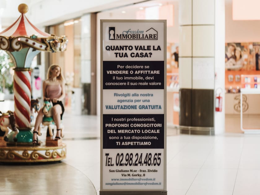 Дисплей с пола Studio Città концепция ARCH-00034473