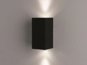 Terzo Light Настенный светильник прямого и отраженного света из алюминия  C147.ec