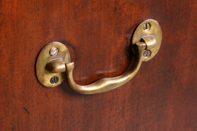 SOR27570 Комод из красного дерева с 3 ящиками ijlbrown  - Вид №4