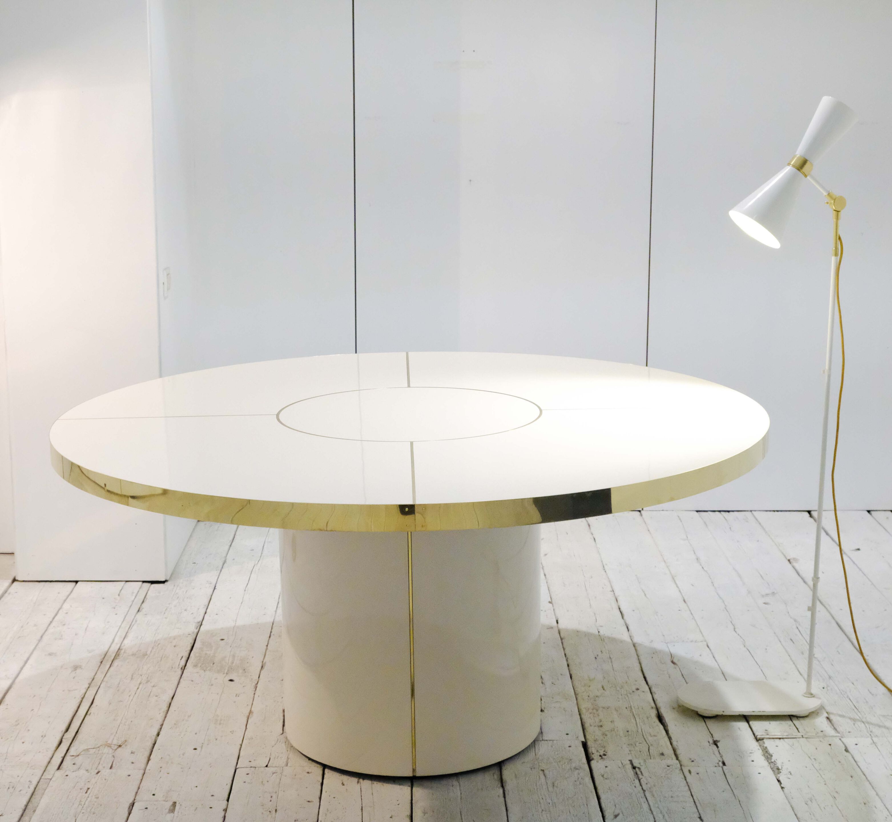 Круглый стол из ламинированного стекла Jover+Valls Antique Boutique-Malibu ARCH-00151815 - Вид №4