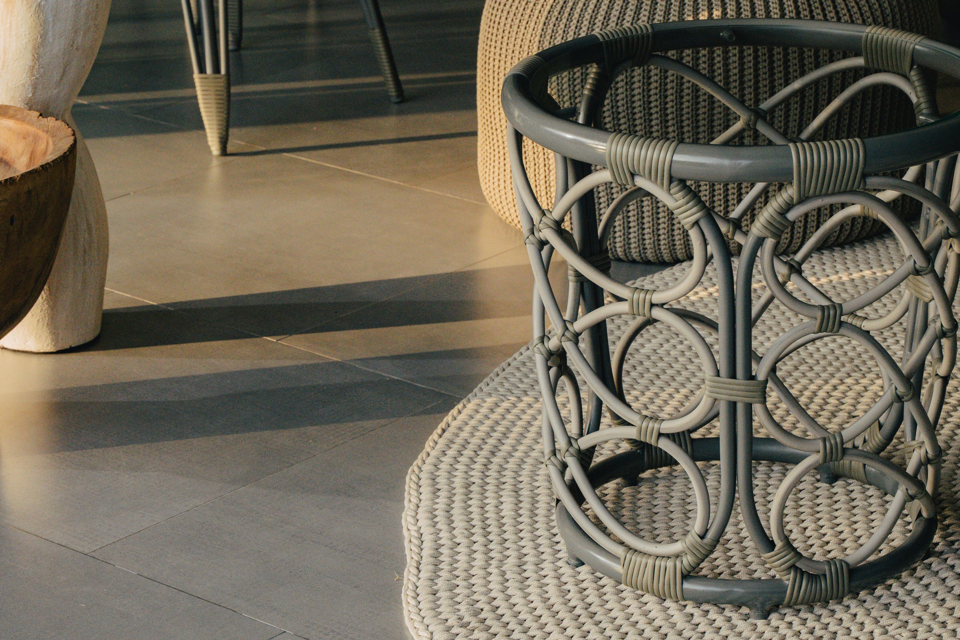 Круглый журнальный столик для сада cbdesign Мелодия ARCH-00111765 - Вид №6