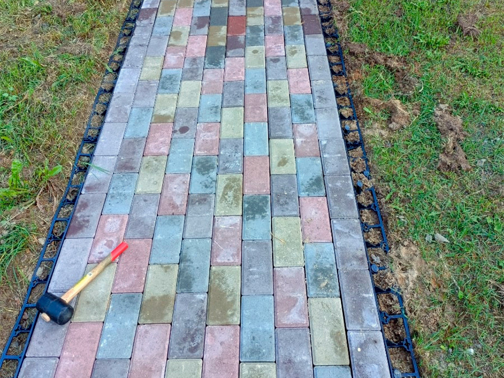 Пластиковый бордюр 78 мм, длина 1 м ГеоПластБорд GPBST-47 - Вид №10