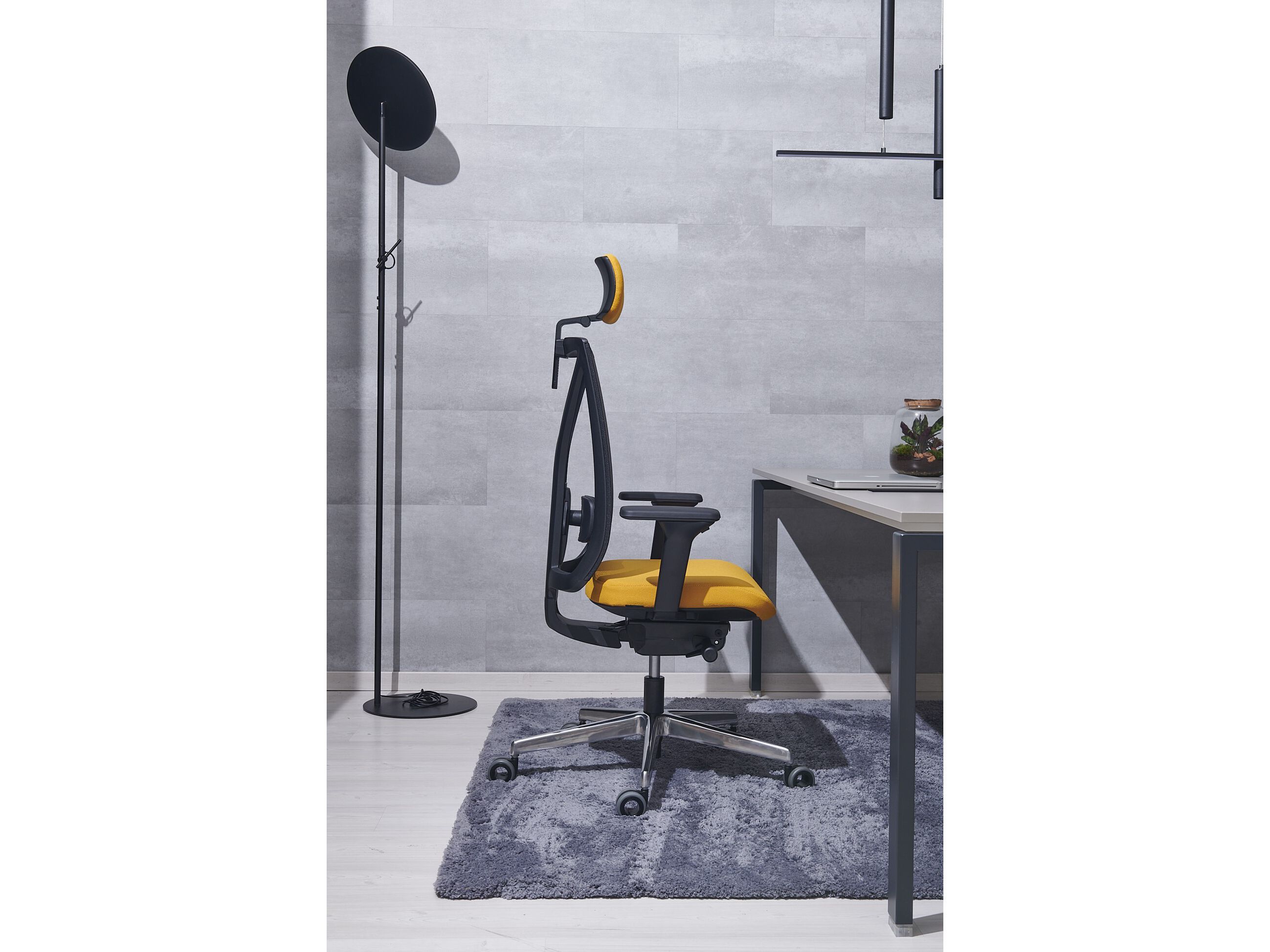 5-спицевое вращающееся офисное кресло с подлокотниками AP Factor Кони ARCH-00129292 - Вид №4