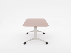 Складной стол с колесами