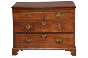 SOR27535 Комод из красного дерева с 2 и 3 ящиками ijlbrown