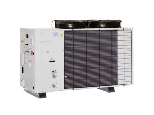 Тепловой насос воздух-вода для отопления и охлаждения третичного сектора