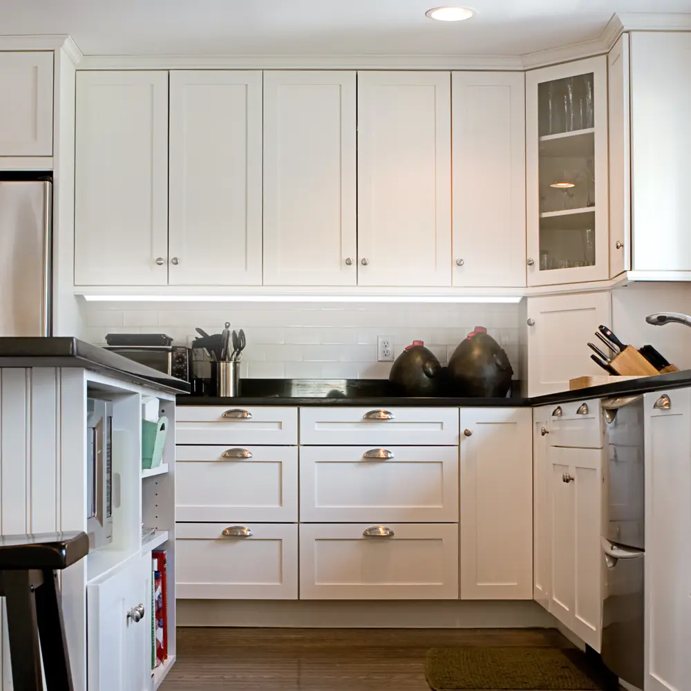 Профиль для светодиодной ленты угловой с креплением 1 м APEYRON STLM-2027970 - Вид №6