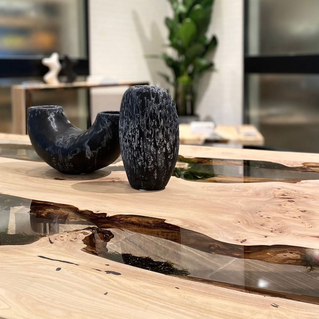 Прямоугольный стол из массива дерева и смолы alcarol Undergrowth ARCH-00021316 - Вид №1