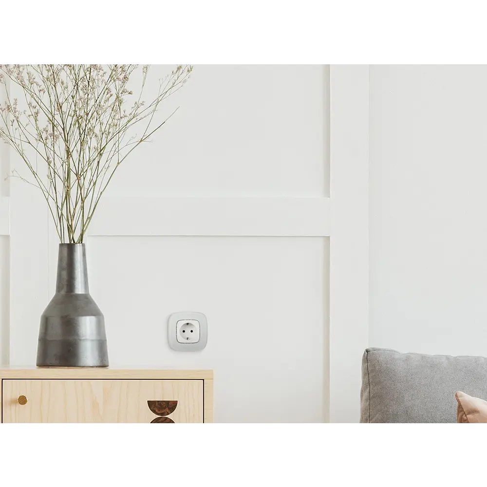 Розетка Legrand Valena Allure 2 контакта с заземлением цвет белый STLM-2147174 - Вид №12