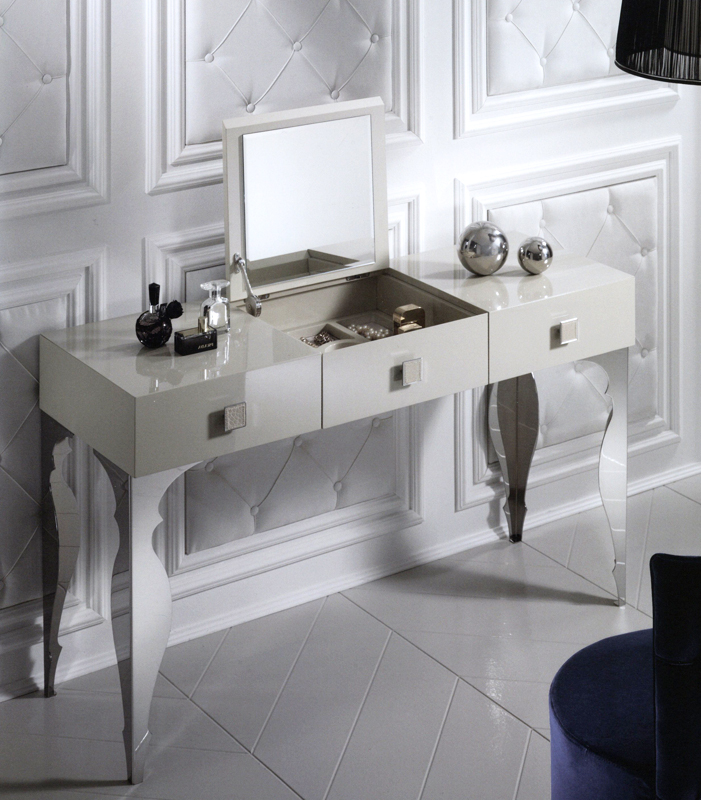 Консоль  DV HOME COLLECTION HENRY concolle 