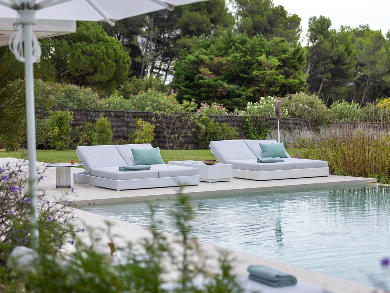 Тканевая двуспальная кровать с откидывающейся спинкой Les Jardins® ранчо ARCH-00030122 - Вид №3