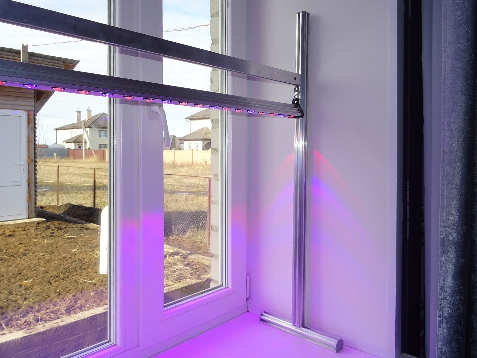 1030 Стойка для фитолампы LAB.Space  - Вид №1