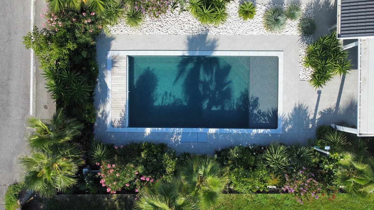 Подземный прямоугольный бассейн Piscine Desjoyaux PRESTIGE ARCH-00034299 - Вид №4