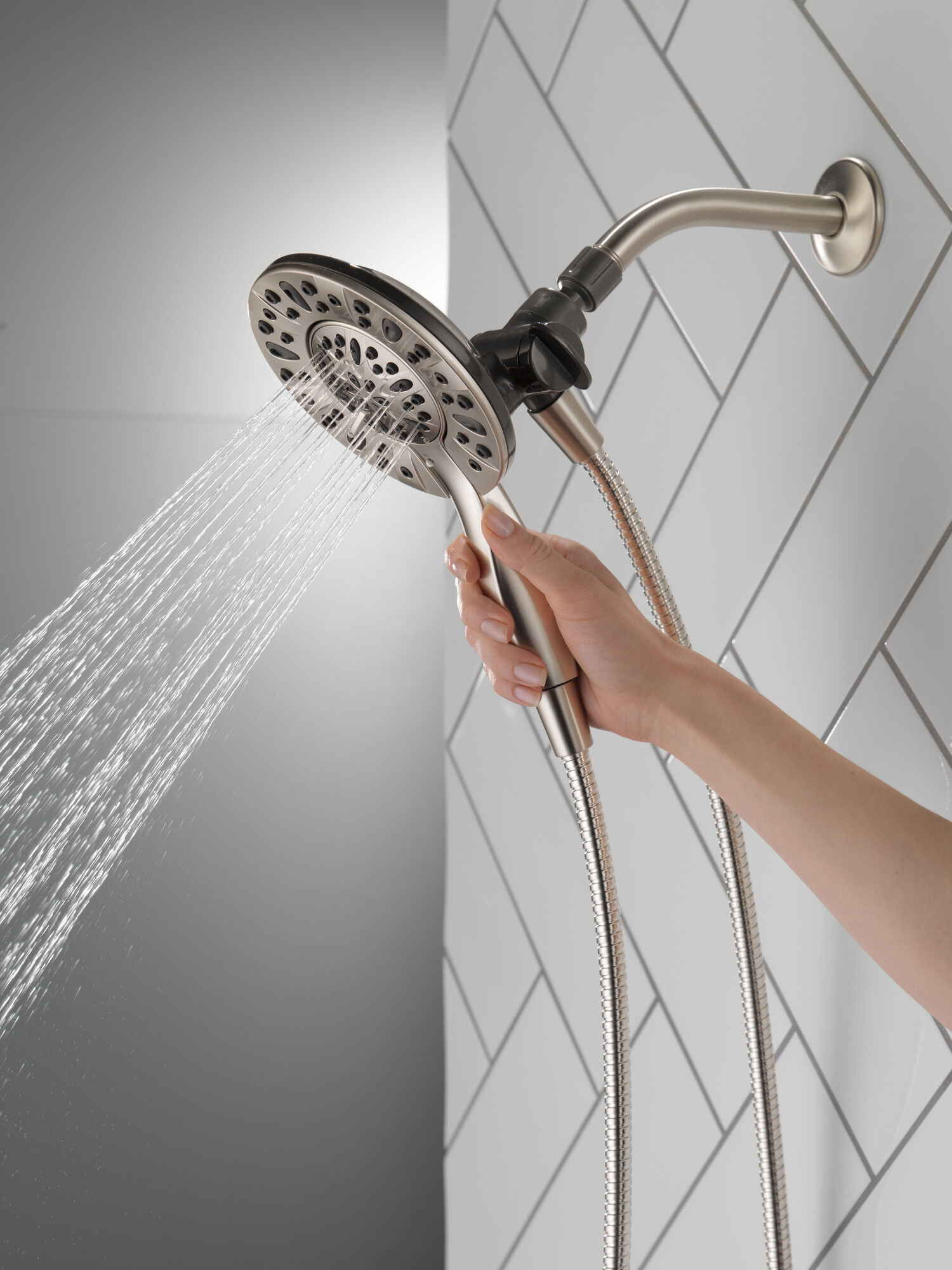 75490SN In2ition® Душ два в одном с 4 настройками Delta Faucet DELTA Матовый никель Spotshield - Вид №3