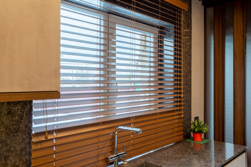 Столешницы для кухни - Гваделупа Пиетра / 20 мм LIGRON LIST232 6014 - Вид №44