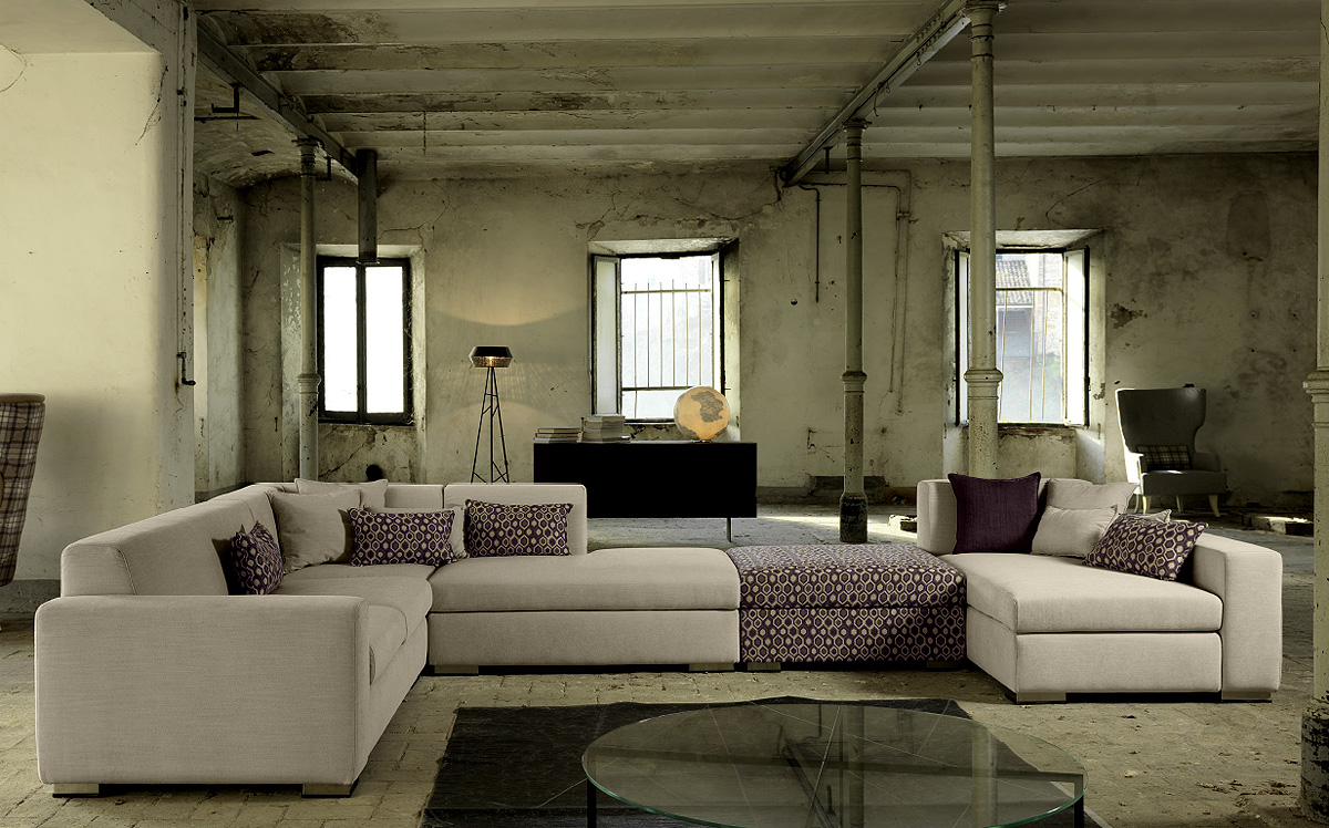 Диван  DOMINGO SALOTTI KOOI 3 