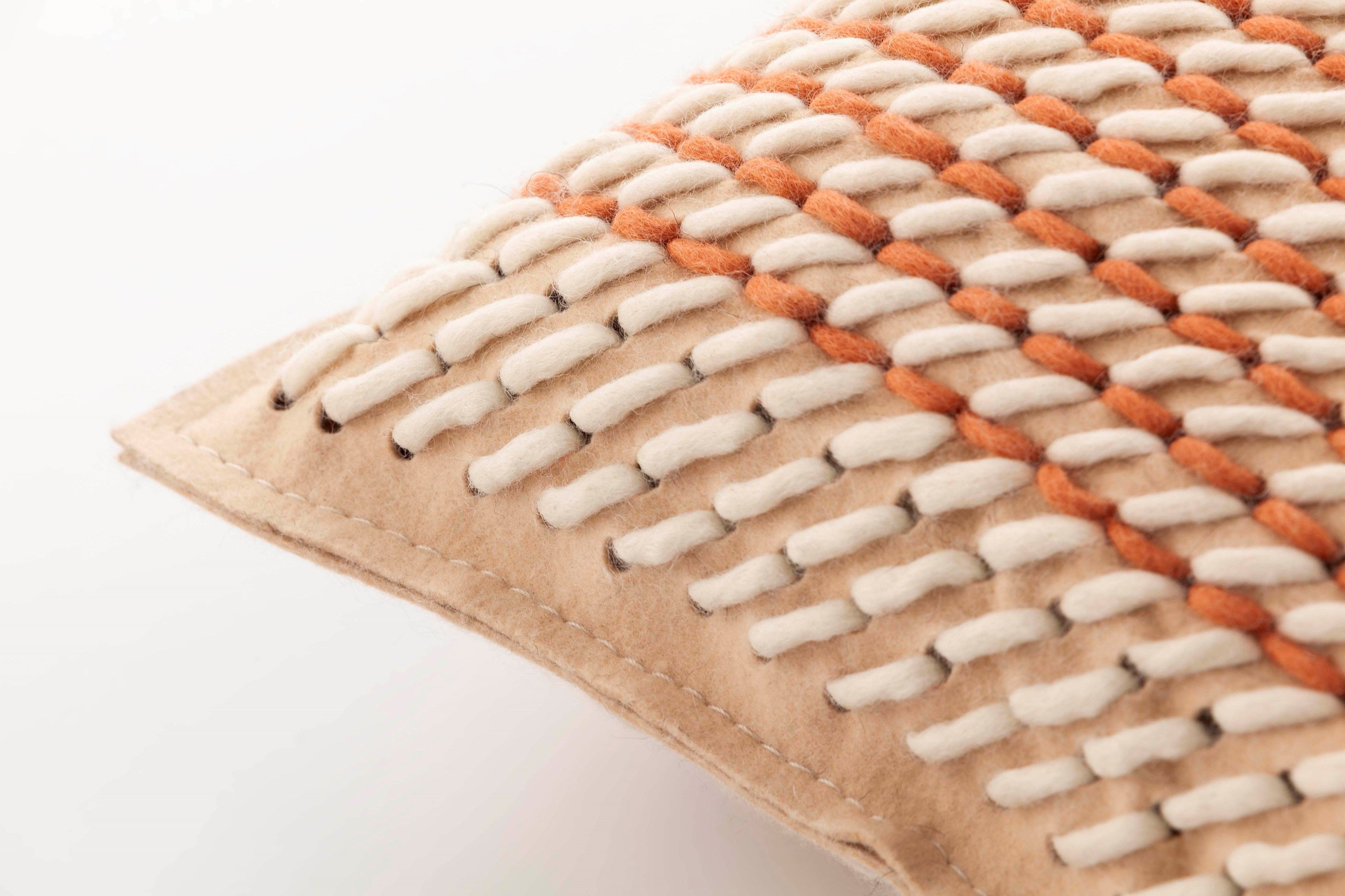 Прямоугольная подушка из ткани GAN Canevas Geo ARCH-00079729 - Вид №1