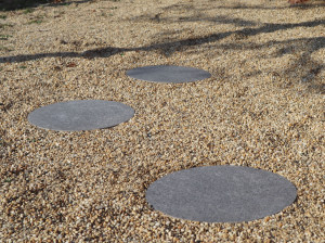 Спеченный камень ходьба