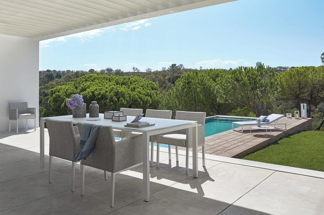 MNST76 Лежак белый лотос смоки Manutti Liner - Вид №1