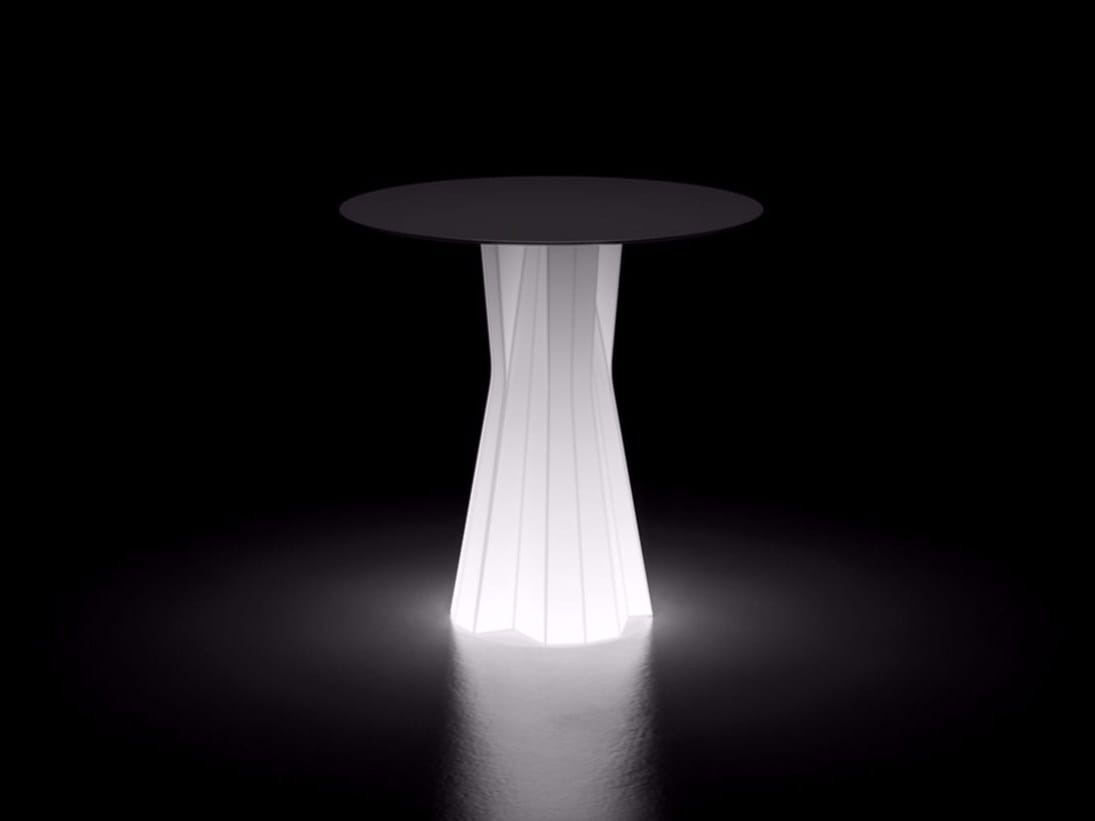 Стол из полиэтилена PLUST ARCH-00142786